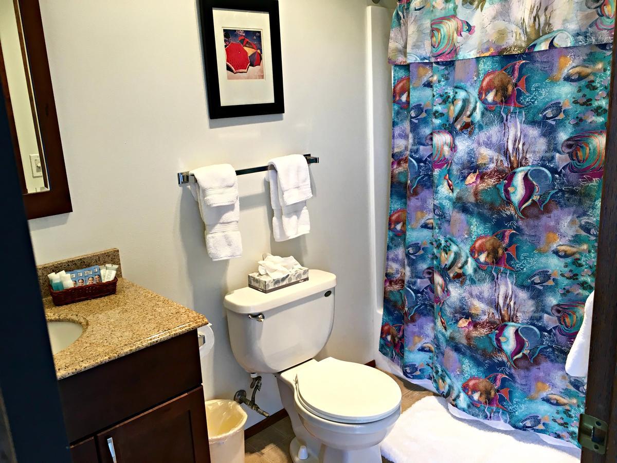 Hi-Tide Ocean Beach Resort モクリプス エクステリア 写真